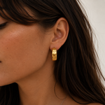Load image into Gallery viewer, Velluto earrings
