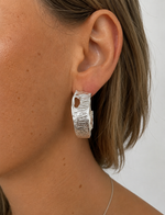 Load image into Gallery viewer, Incisa Hoops Sterling Silver
