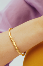 Load image into Gallery viewer, Chloe Bangle - 22k Gold Plate

